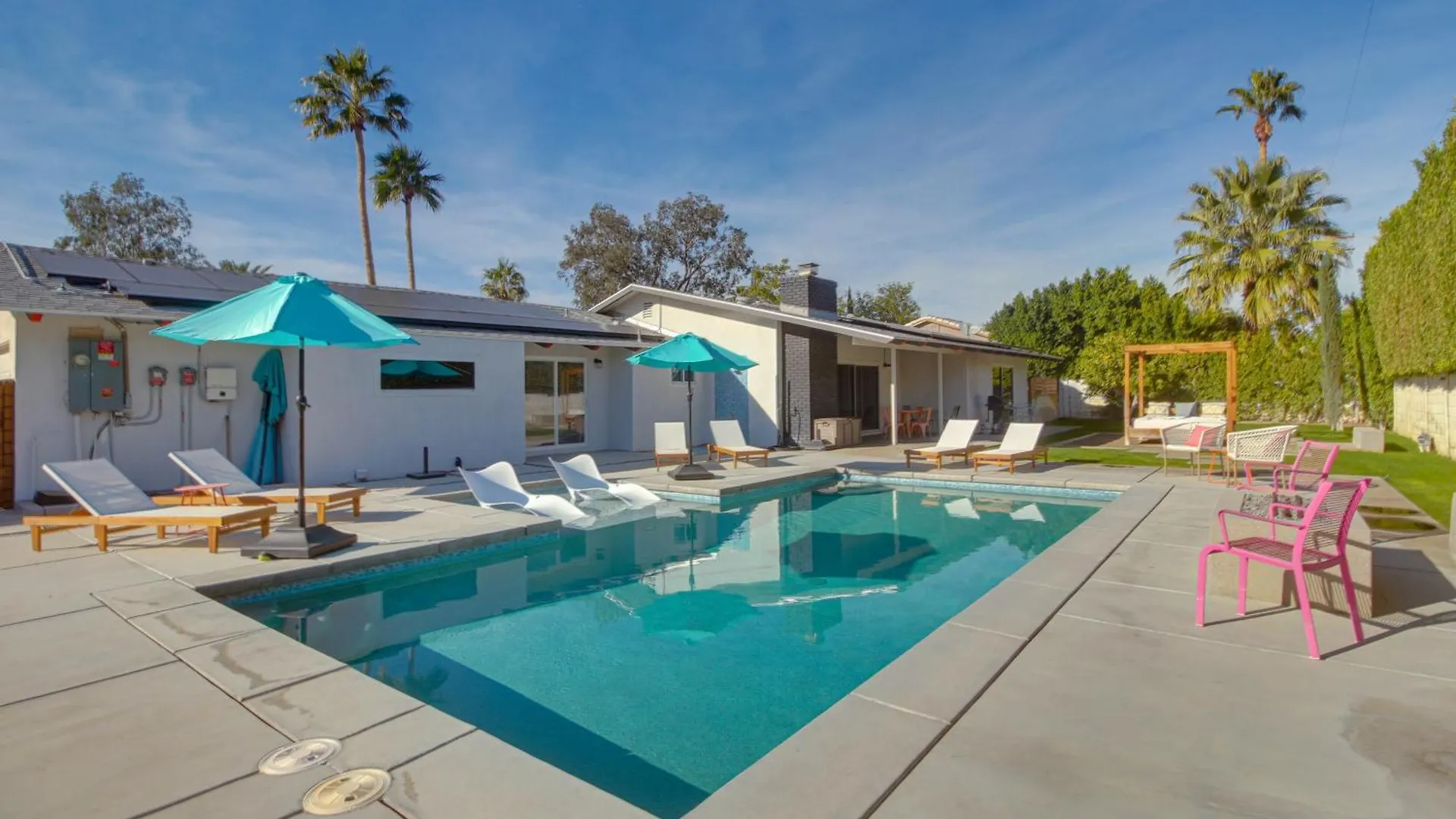 Pet-Friendly Palm Springs Oasis With Private Pool! Villa 0*,  USA