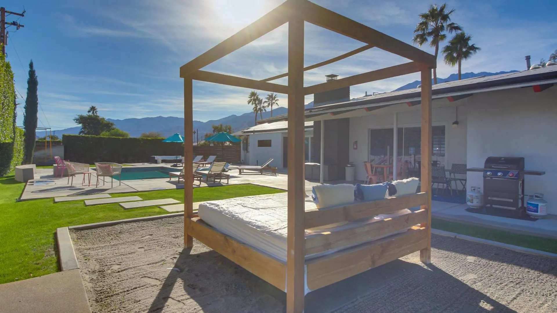 בית נופש הוילה Pet-Friendly Palm Springs Oasis With Private Pool!