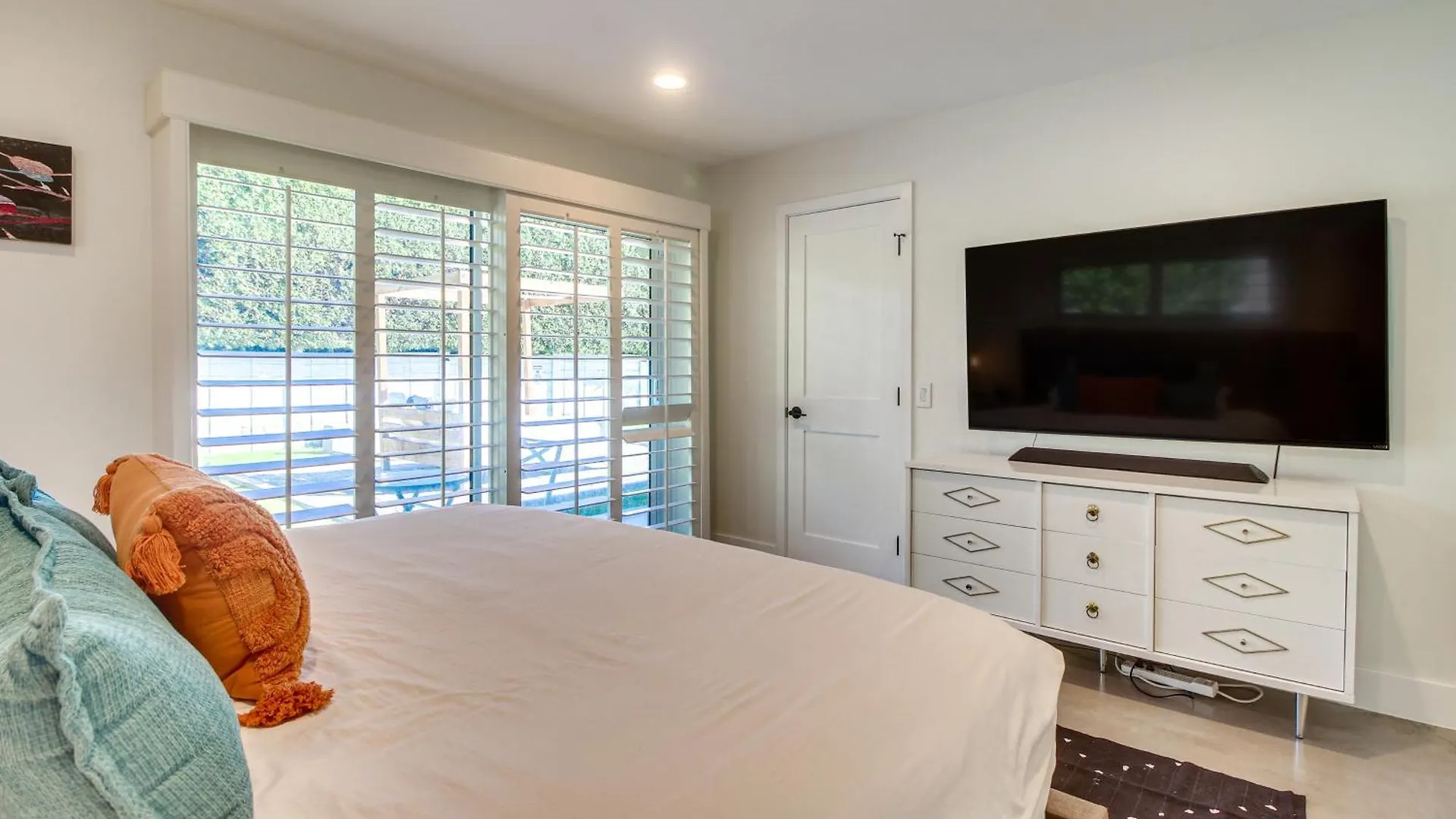 הוילה Pet-Friendly Palm Springs Oasis With Private Pool! 0*,  ארצות הברית
